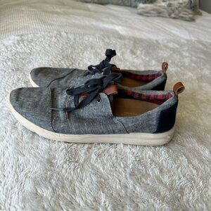 TOMS Shoes Womens 9 Chambray Del Rey Tennis Sneakers Blue Canvas Lace Up Casual